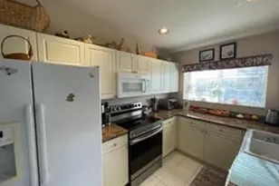 8045 Clear Shores Cir, Delray Beach, FL 33446 - Photo 9