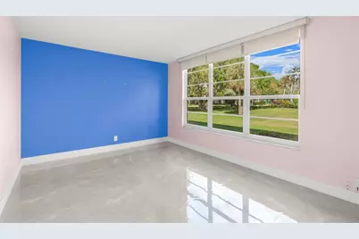 500  Oaks Ln, Unit #110, Pompano Beach, FL 33069 - Photo 21