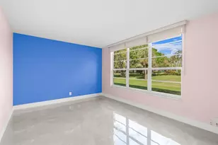 500 Oaks Ln, Pompano Beach, FL 33069 - Photo 21