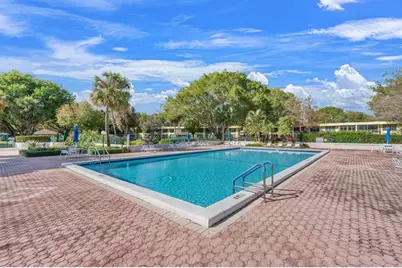 500  Oaks Ln, Unit #110, Pompano Beach, FL 33069 - Photo 27