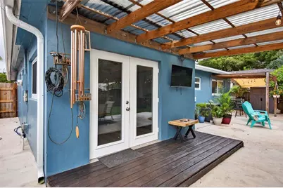 270 NE 42nd Ct, Oakland Park, FL 33334 - Photo 31