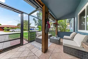 270 NE 42nd Ct, Oakland Park, FL 33334 - Photo 3