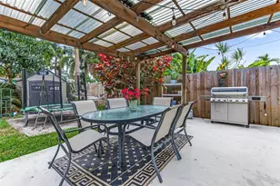 270 NE 42nd Ct, Oakland Park, FL 33334 - Photo 35