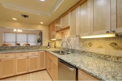 6175 S Mirror Lake Dr, Unit #301, Sebastian, FL 32958 - Photo 35