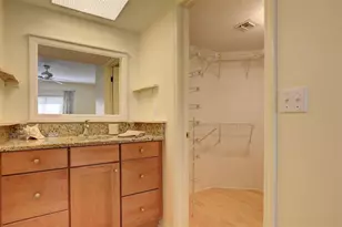 6175 S Mirror Lake Dr, Sebastian, FL 32958 - Photo 31