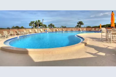 6175 S Mirror Lake Dr, Unit #301, Sebastian, FL 32958 - Photo 11