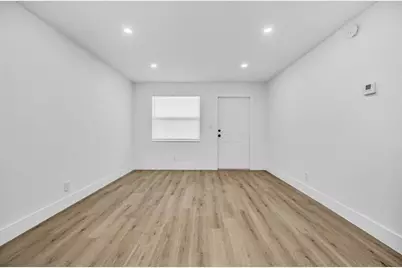 1015 NE 17th Ave, Unit #201, Fort Lauderdale, FL 33304 - Photo 11