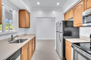 9930 Collins Ave, Bal Harbour, FL 33154 - Photo 9