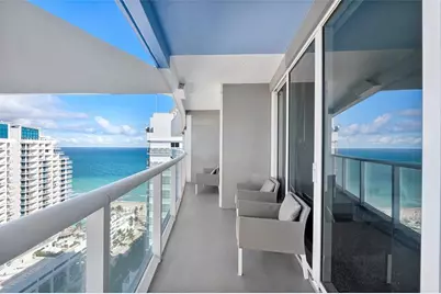 3101  Bayshore Dr, Unit #2406, Fort Lauderdale, FL 33304 - Photo 7