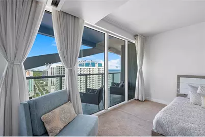 3101  Bayshore Dr, Unit #2406, Fort Lauderdale, FL 33304 - Photo 27