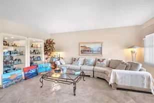 420 Richmond C, Deerfield Beach, FL 33442 - Photo 11