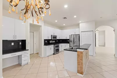 16376 SW 31st St, Miramar, FL 33027 - Photo 5