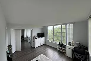 3090 N Course Dr, Pompano Beach, FL 33069 - Photo 13