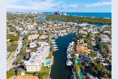 1332  Bayview Dr, Unit #401, Fort Lauderdale, FL 33304 - Photo 37