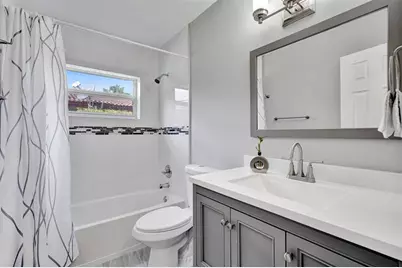 4017  Woodside Dr, Coral Springs, FL 33065 - Photo 29