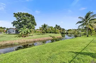 4017 Woodside Dr, Coral Springs, FL 33065 - Photo 35