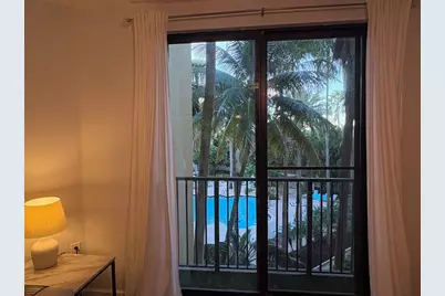 780 S Sapodilla Ave, Unit #306, West Palm Beach, FL 33401 - Photo 7