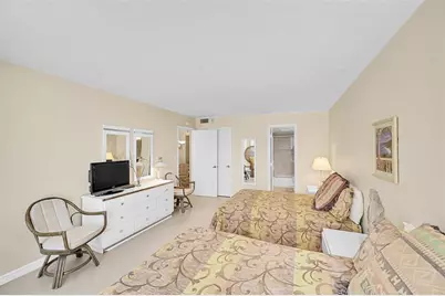 531 N Ocean Blvd, Unit #410, Pompano Beach, FL 33062 - Photo 19