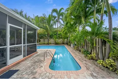 1311  Monroe St, Hollywood, FL 33019 - Photo 3