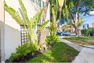 681  Kensington Pl, Unit #D101, Fort Lauderdale, FL 33305 - Photo 3