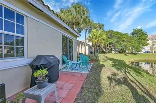 5660 Enclave Pl, Lauderhill, FL 33319 - Photo 23