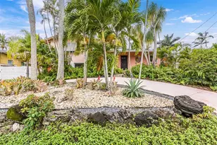 1728 SW 4th Ct, Fort Lauderdale, FL 33312 - Photo 3