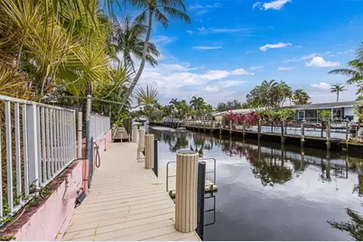 1728 SW 4th Ct, Fort Lauderdale, FL 33312 - Photo 41