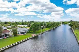 9407 NW 70th Pl, Tamarac, FL 33321 - Photo 5