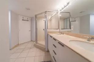 16699 Collins Ave, Sunny Isles Beach, FL 33160 - Photo 37