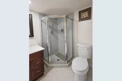 800 NE 195th St, Unit #606, Miami, FL 33179 - Photo 17