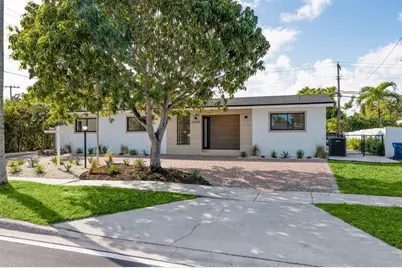 20500  Highland Lakes Blvd, Miami, FL 33179 - Photo 1
