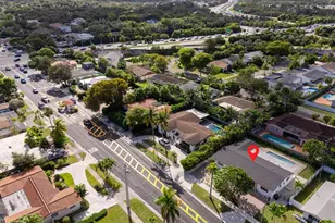 20500 Highland Lakes Blvd, Miami, FL 33179 - Photo 51