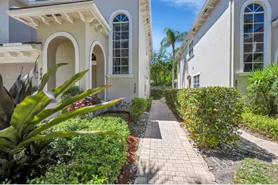 6365  Bella Cir, Unit #705, Boynton Beach, FL 33437 - Photo 3