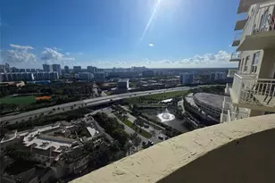 19501 W Country Club Dr, Aventura, FL 33180 - Photo 13