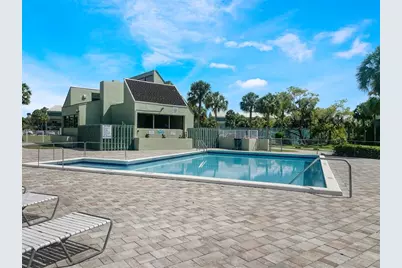 8921 NW 28th Dr, Unit #B, Coral Springs, FL 33065 - Photo 11