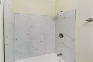 8921 NW 28th Dr, Coral Springs, FL 33065 - Photo 13