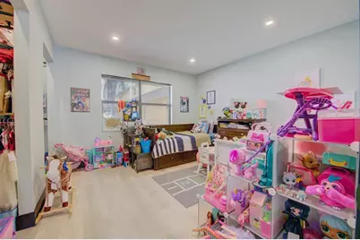 18111 NW 68th Ave, Unit #I210, Hialeah, FL 33015 - Photo 15