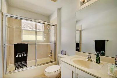 5407  Wellcraft Dr, Greenacres, FL 33463 - Photo 23