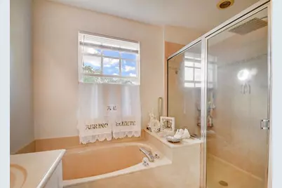 5407  Wellcraft Dr, Greenacres, FL 33463 - Photo 19