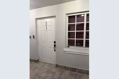 3526 W 76th St, Unit #203, Hialeah, FL 33018 - Photo 3