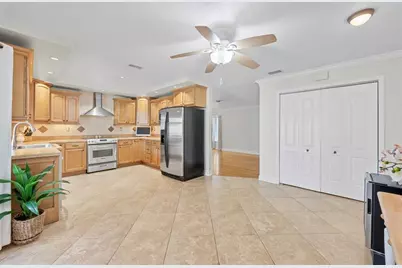 5284 NE 18th Terrace, Fort Lauderdale, FL 33308 - Photo 13