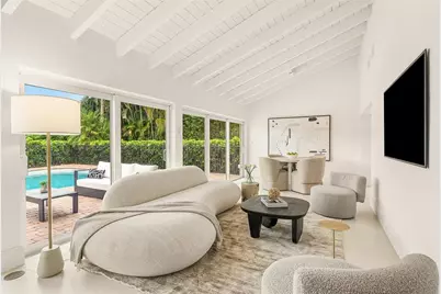 4877  Pineview Circle, Delray Beach, FL 33445 - Photo 21