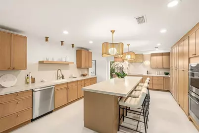 4877  Pineview Circle, Delray Beach, FL 33445 - Photo 15