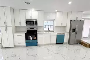 9900 NW 39th Ct, Coral Springs, FL 33065 - Photo 7