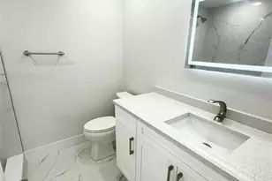 9900 NW 39th Ct, Coral Springs, FL 33065 - Photo 13