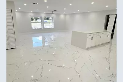 9900 NW 39th Ct, Coral Springs, FL 33065 - Photo 3