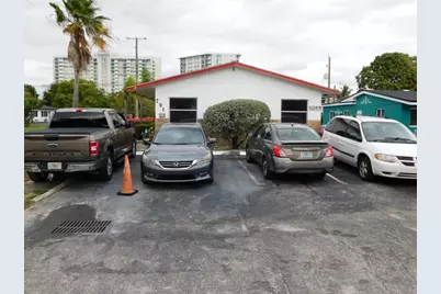 791 SW 7th St, Pompano Beach, FL 33060 - Photo 3