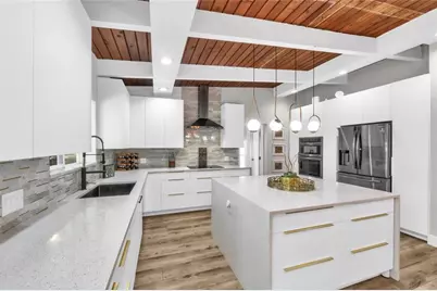 2008  Coral Gardens Dr, Wilton Manors, FL 33306 - Photo 17