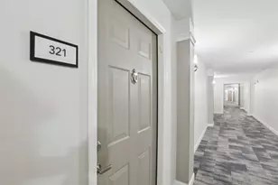 533 NE 3rd Ave, Fort Lauderdale, FL 33301 - Photo 3