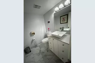 16  Spinning Wheel Ln, Tamarac, FL 33319 - Photo 7